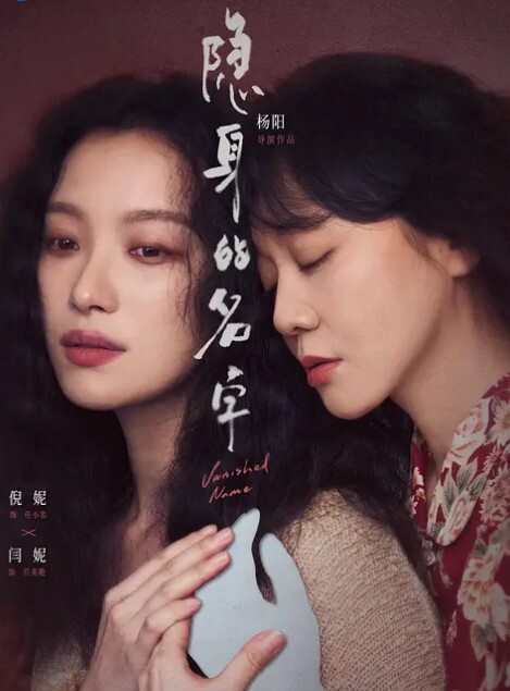最火家庭摄像头儿子脱掉妈妈内裤看看逼长啥样 - PornTV